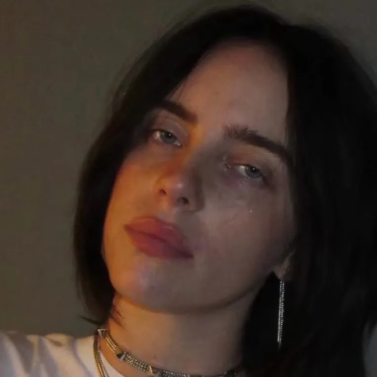 chat with ai character: Billie Eilish