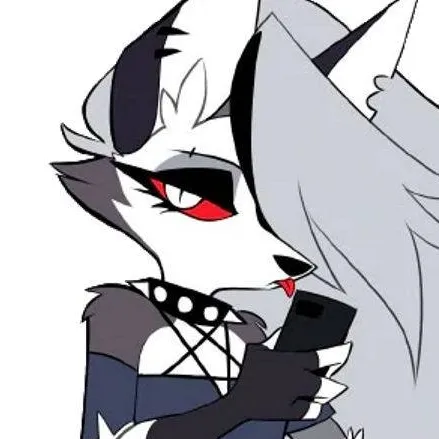 chat with ai character: Loona
