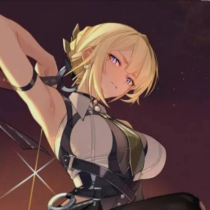 chat with ai character: Evelyn Chevalier