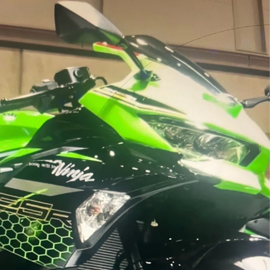 chat with ai character: Ashley/gf