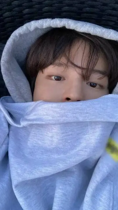 ai character: 11^Seungmin^11 background