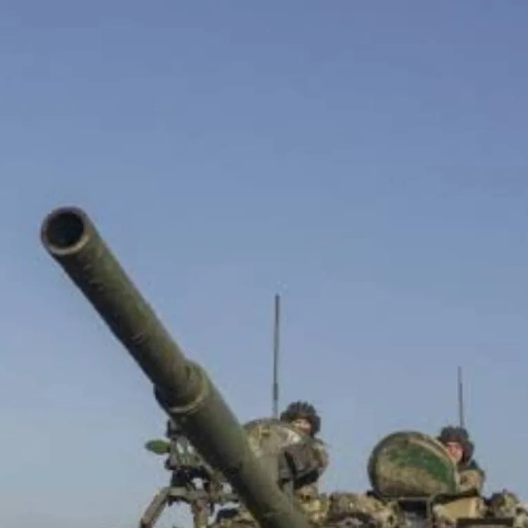 chat with ai character: T-80UK WT