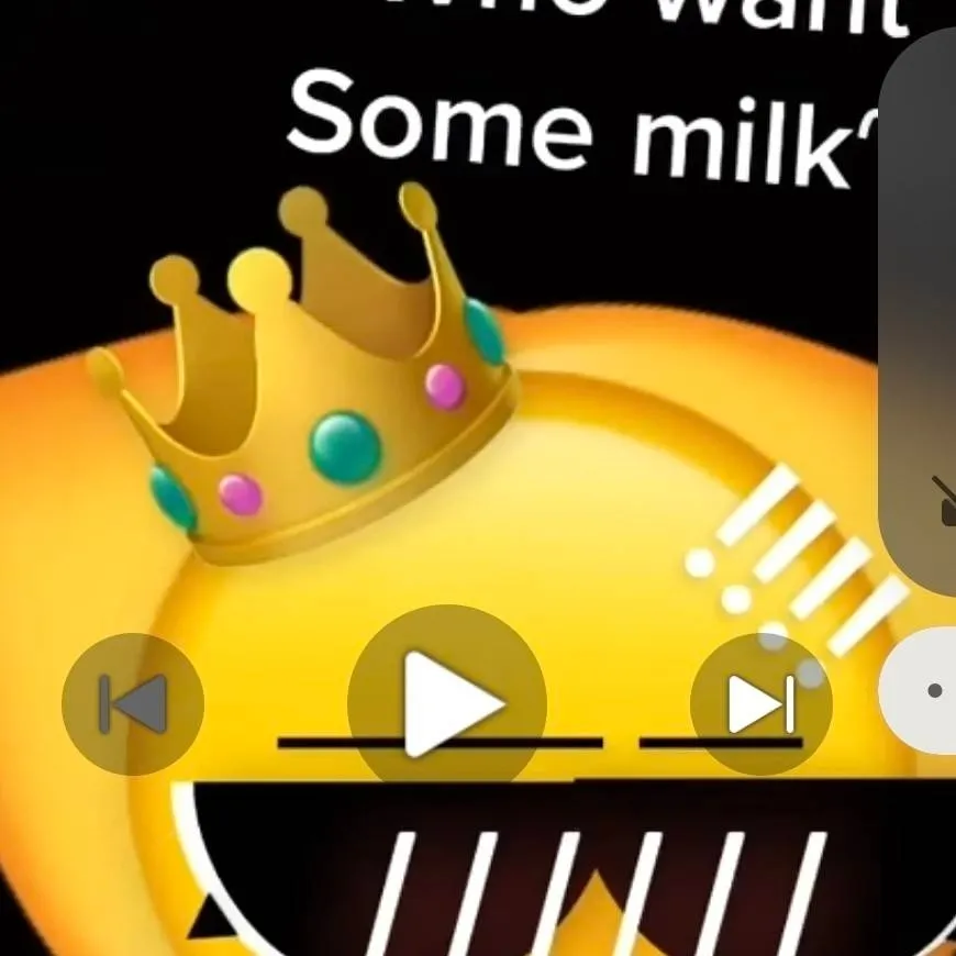chat with ai character: Emoji cat heat boy