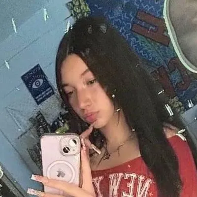 chat with ai character: Sky 