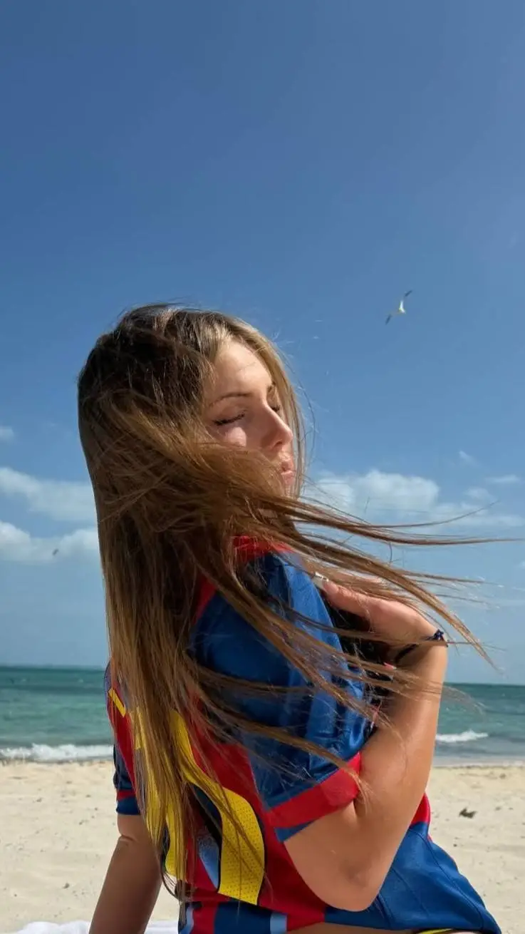 ai character: piper background