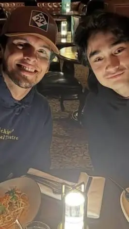Talkie AI - Chat with Alexandro y Juan