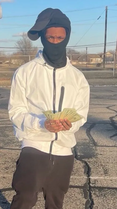 ai character: Yono miles background