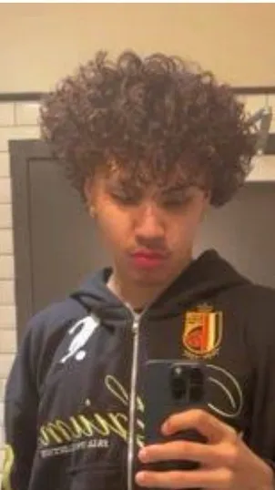 ai character: Khan background