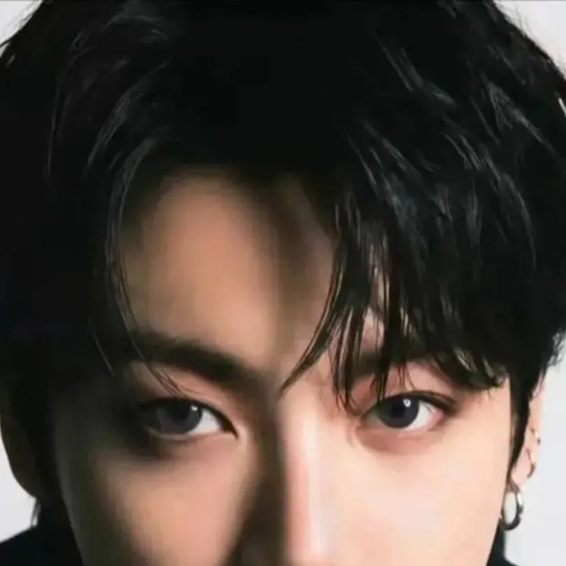 chat with ai character: CEO Jungkook 