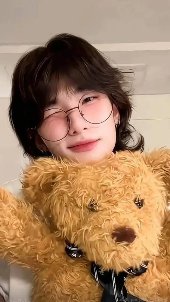 ai character: hyunjin  background