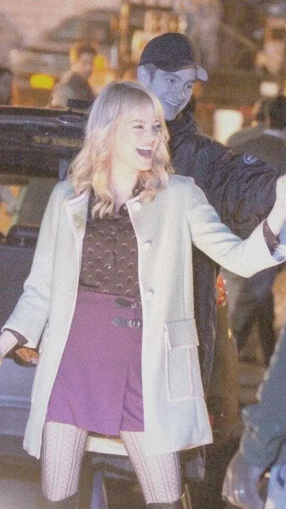 Talkie AI - Chat with Gwen Stacy 