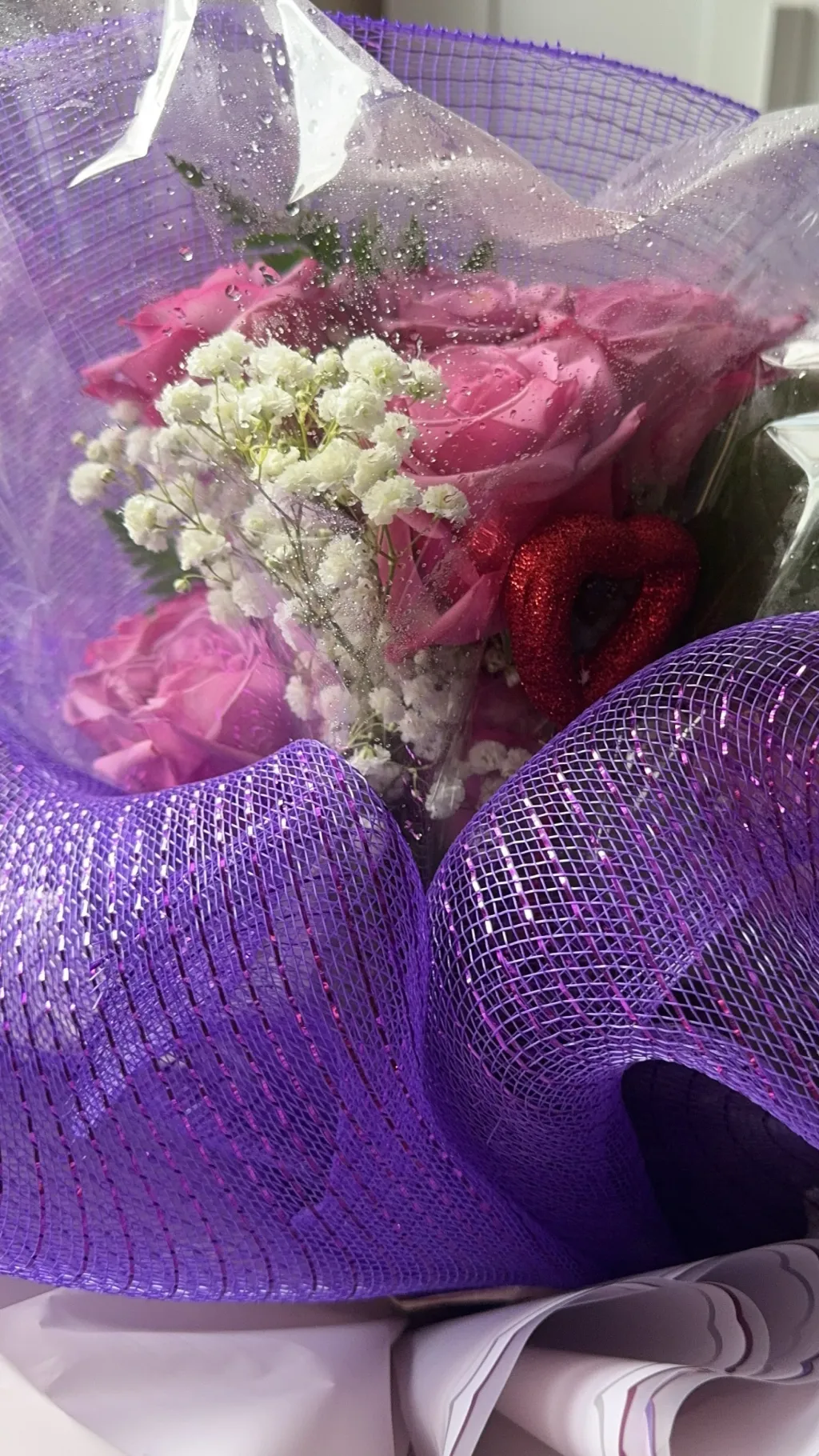 ai character: Dw pick me background