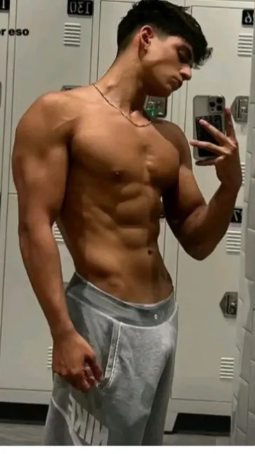 ai character: Oliver background