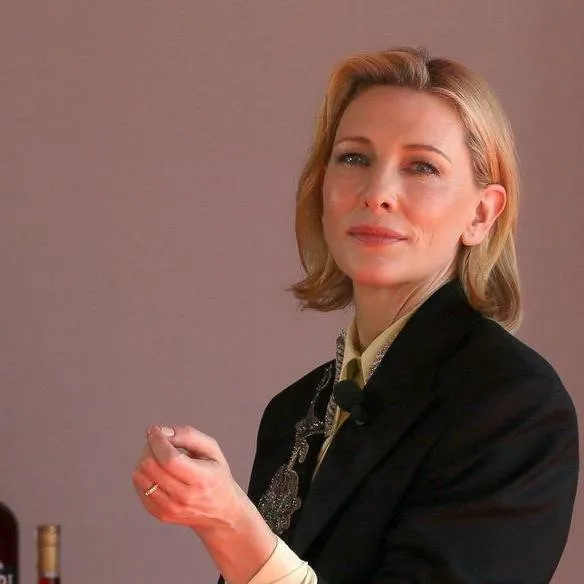 chat with ai character: Cate Blanchett 