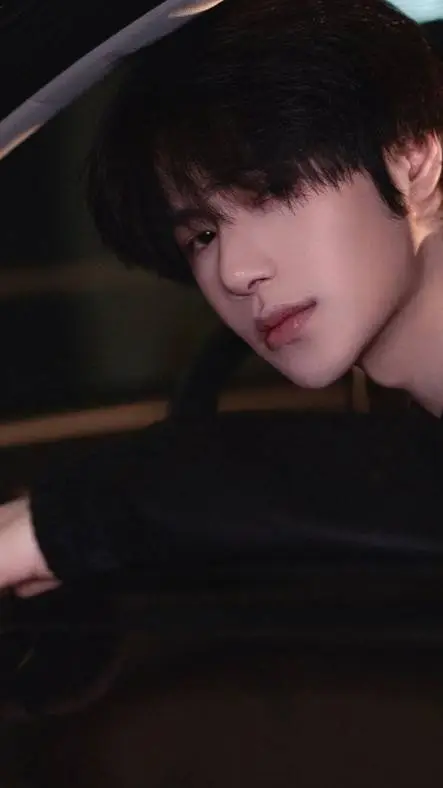 ai character: kai background