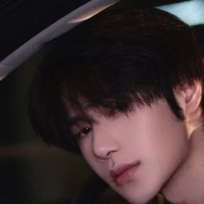 chat with ai character: kai