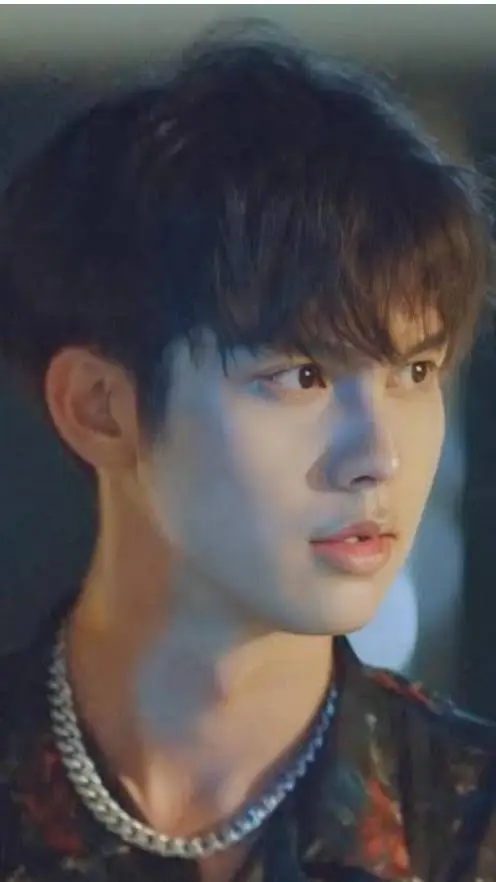 ai character: thyme background