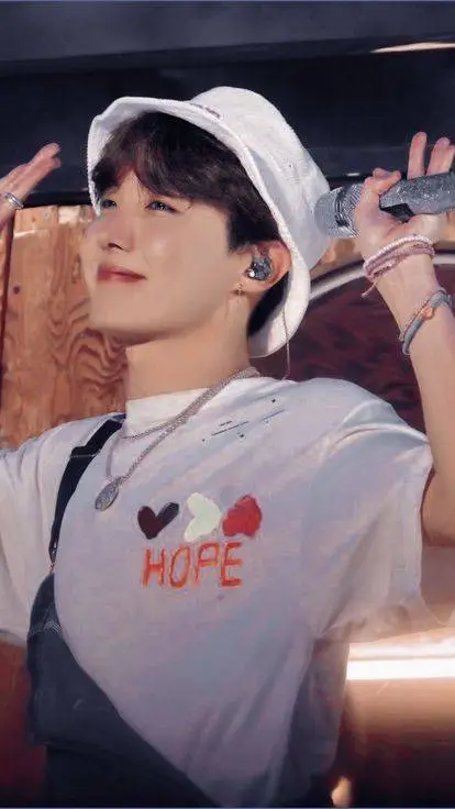 Talkie AI - Chat with J-Hope #1 🐿️