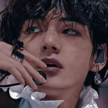 chat with ai character: Kim James Taehyung