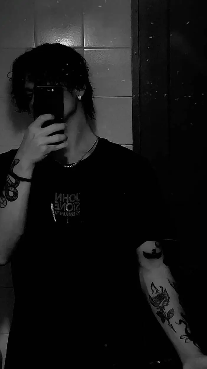 ai character: Ден background