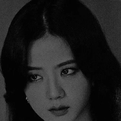 chat with ai character: Jisoo Kim