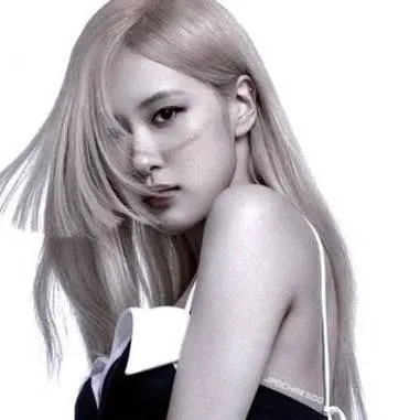 chat with ai character: Rosé