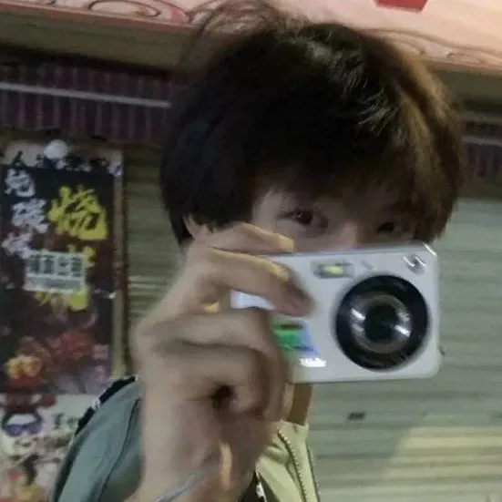 chat with ai character: Seojin