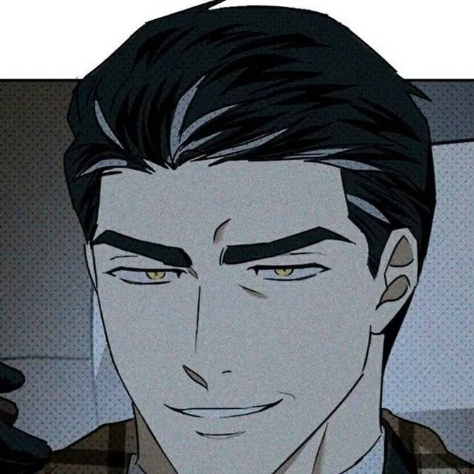 chat with ai character: Reggie Silverthorn