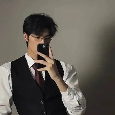 chat with ai character: mark