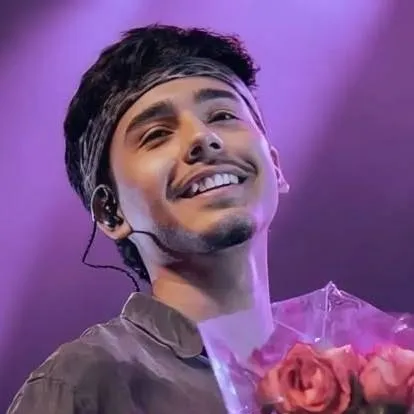 chat with ai character: Martin(you)