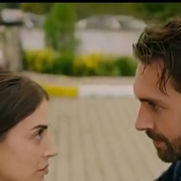 chat with ai character: Taşacak Bu Deniz 