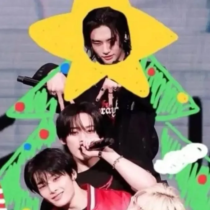 chat with ai character: Skz 🍒