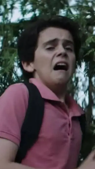 ai character: Eddie kaspbrak  background