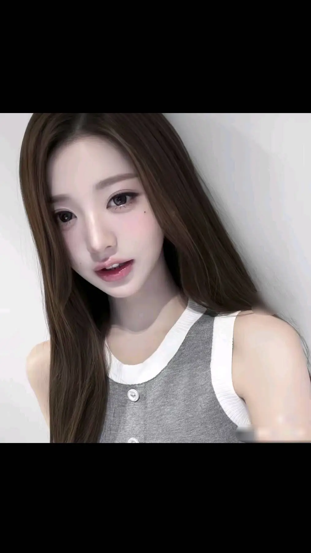 ai character: Visual background