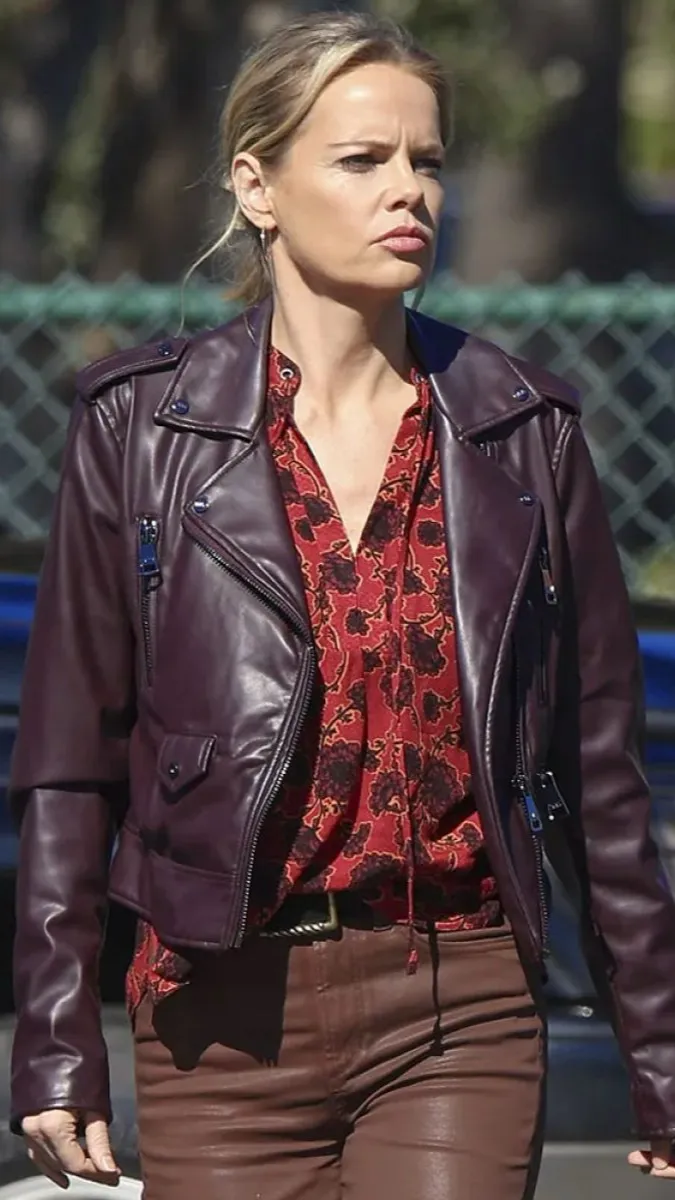 ai character: Isabel Bradford background