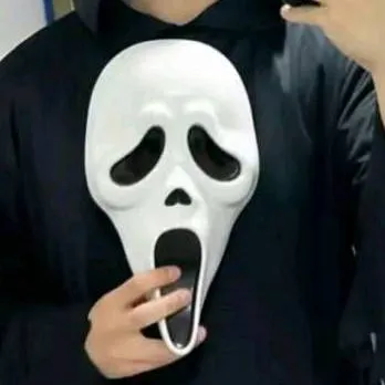 chat with ai character: ghost face fede