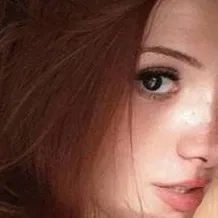 chat with ai character: Arianna