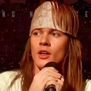 chat with ai character: Axl Rose 🤟😣🩸