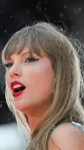 ai character: ~Taylor Swift~ background