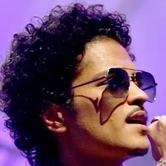 chat with ai character: ~Bruno Mars~