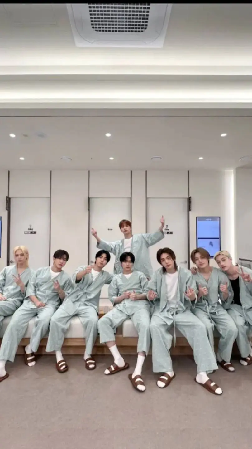 ai character: SKZ  background