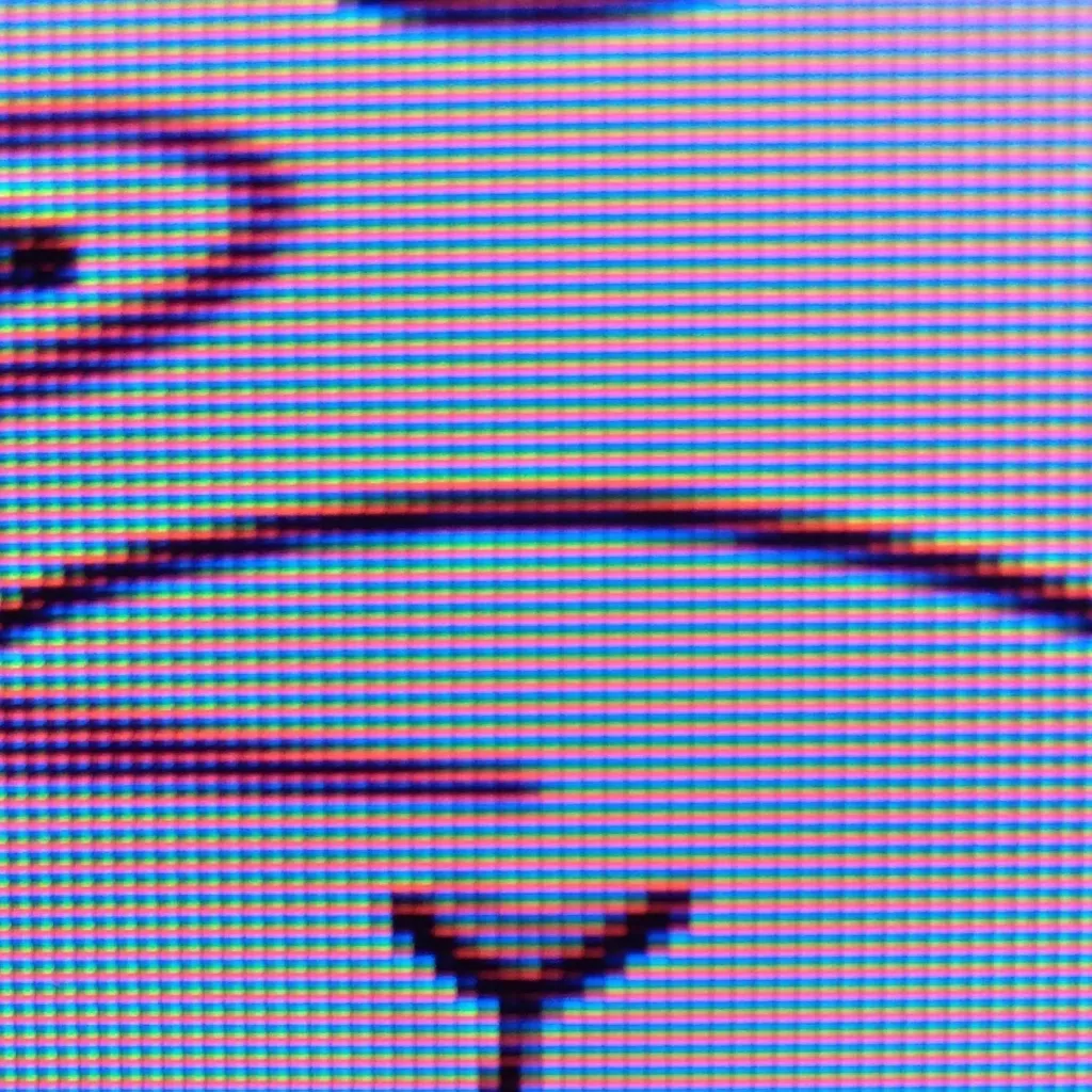chat with ai character: picky piggy