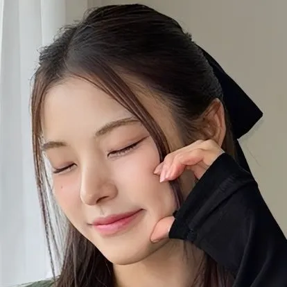 chat with ai character: 𝓜𝓪𝓲💖
