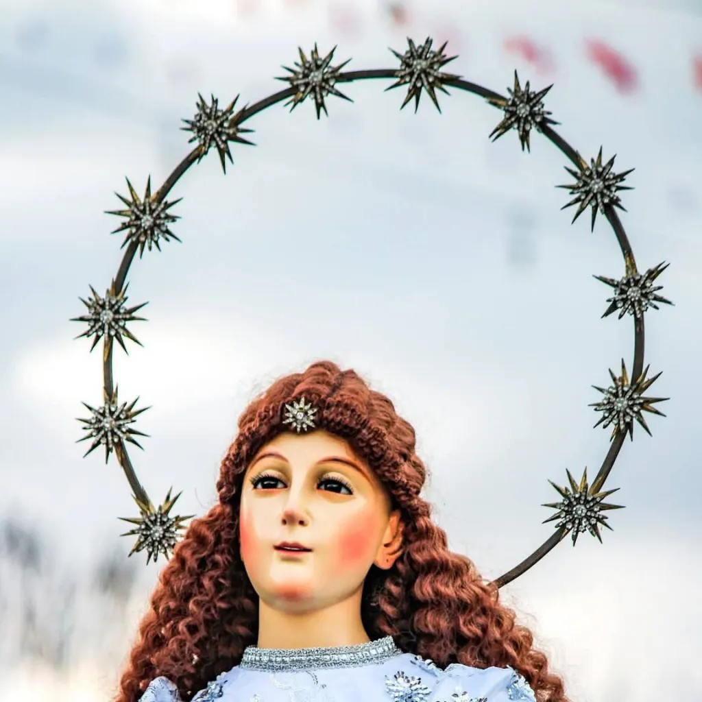 chat with ai character: immaculate mary