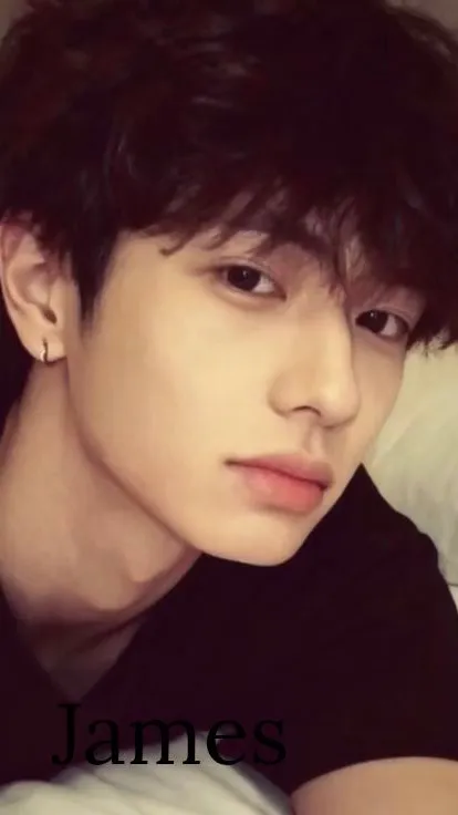 ai character: lucass background