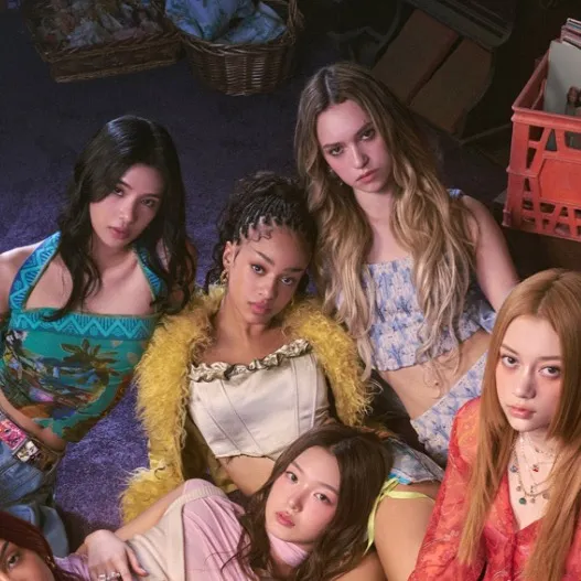 chat with ai character: Katseye straykids