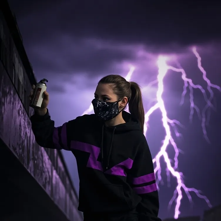 chat with ai character: Nova