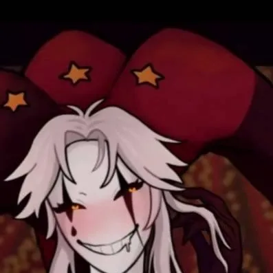 chat with ai character: Fem Pierrot