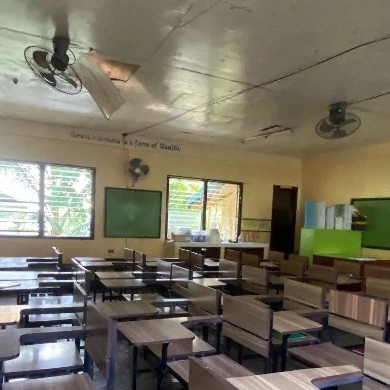 chat with ai character: central school 