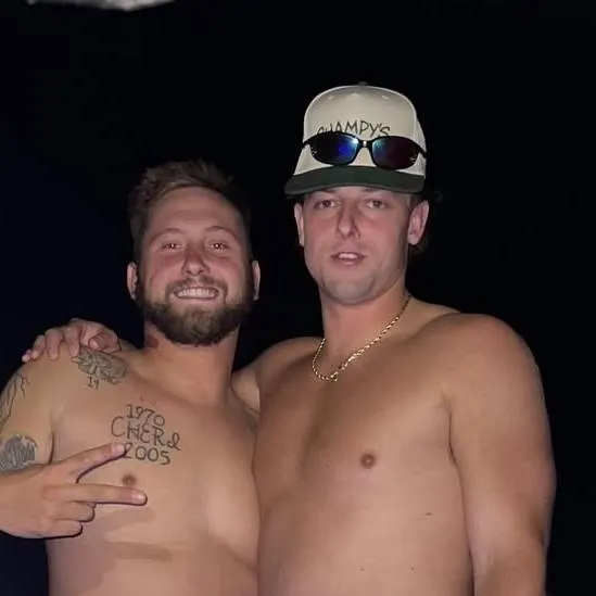 chat with ai character: MASTER MINIPULATER